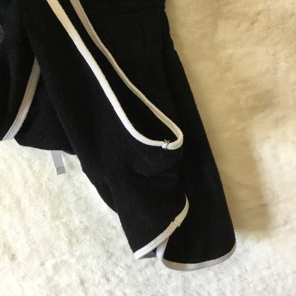 Xersion Black Sleeveless Terrycloth Romper - Picture 8 of 9